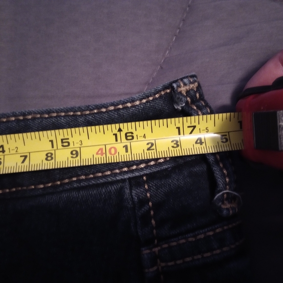 Aura Jeans By Wrangler. Size 14R - Picture 6 of 7